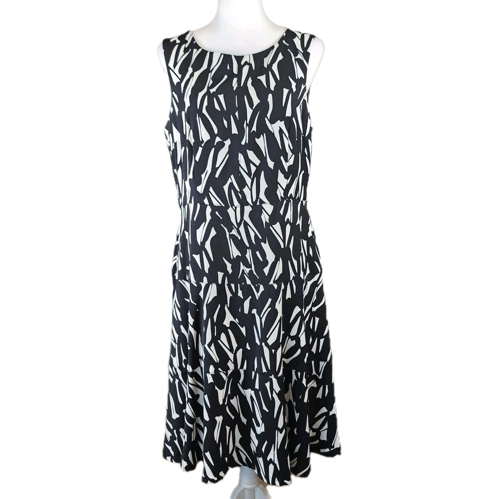 Kasper A-Line‎ Dress Womens 10 Black White Geometric Tiered Lined Casual Career